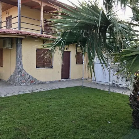 Villa To Rent Near The Skala (Evia)